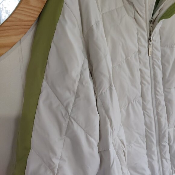 Ski Jacket, Down & Feather Filled 100%, Double Zipper with extra weather panel. - Picture 6 of 9